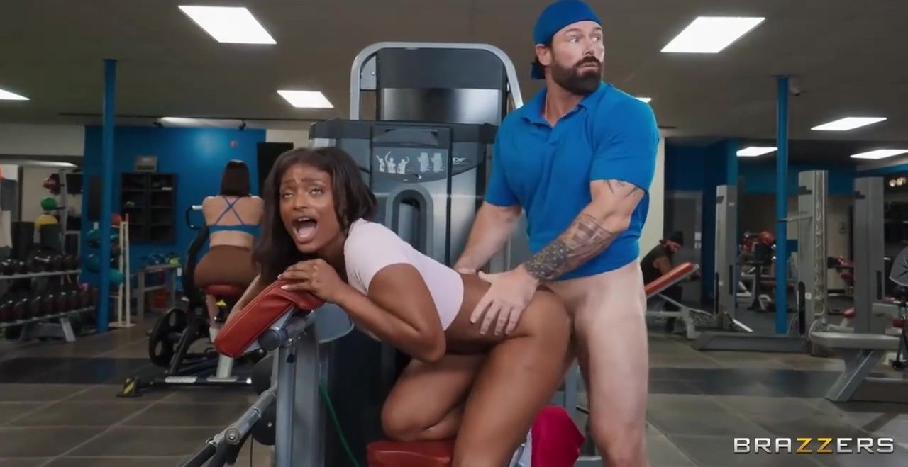 Magnetic Rhae Woods Lucy Lotus Brunette Clip