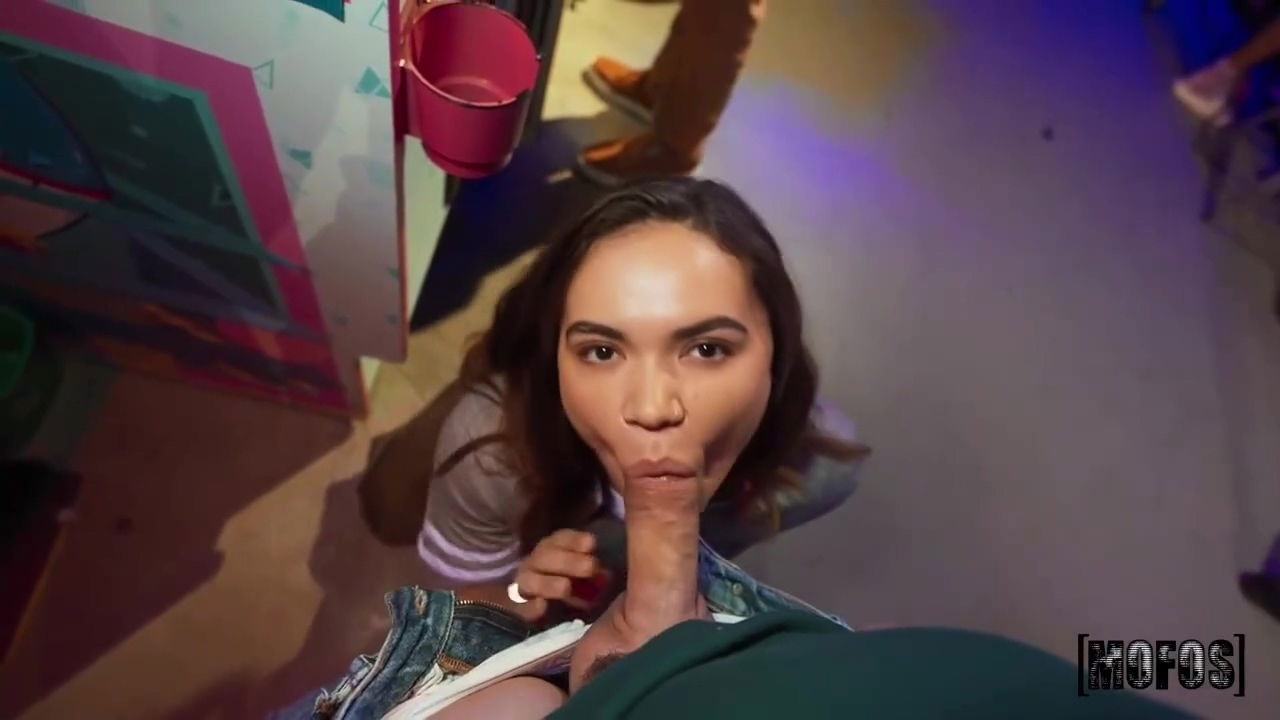 Adorable Naudi Nala Oral Smut