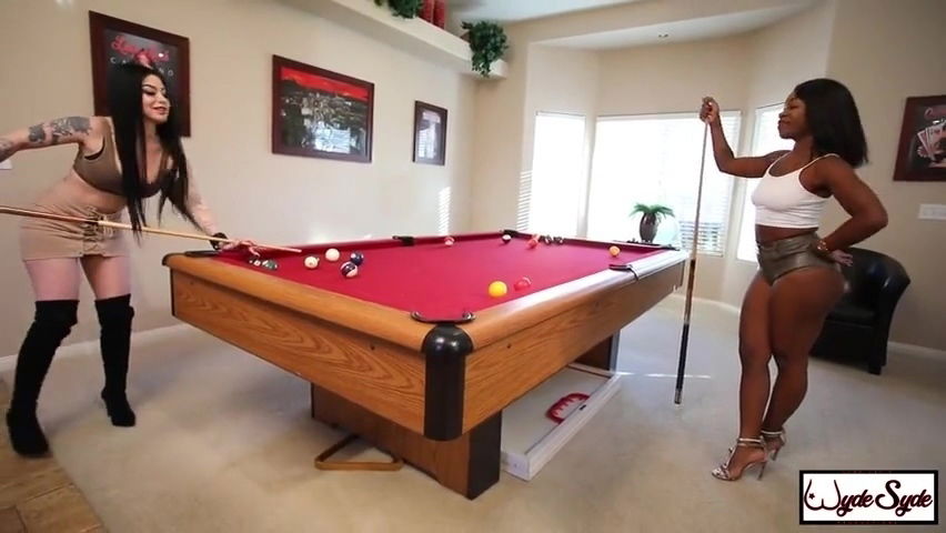 Harmonie Marquis - Hot Girls In The Holes