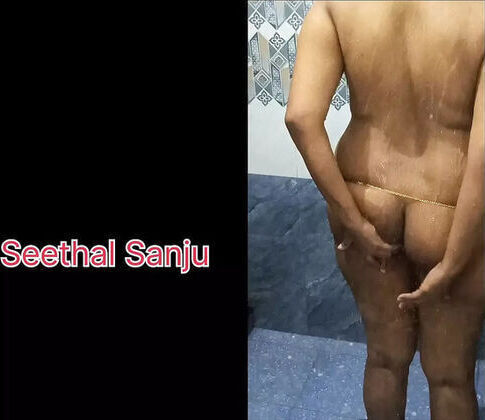 Kerala Mallu Wife Pissing Bathing Seethalsanju Homemade