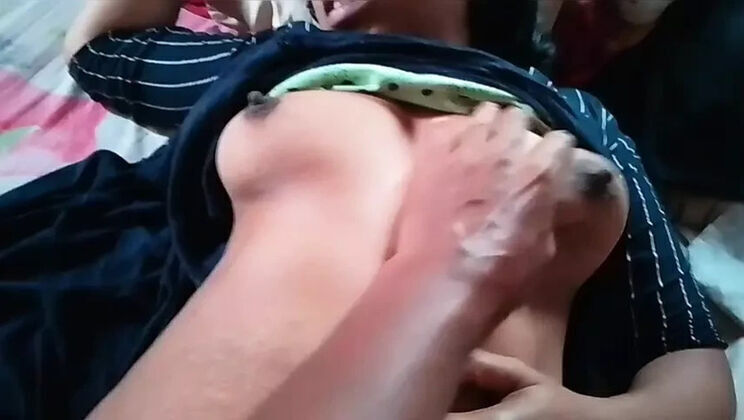 Malayali Housewife Gives Blowjob Husband Homemade Indian