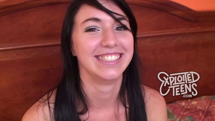 Flexible Teen Gymnast Megan Piper Gives Epic Blowjob Audition