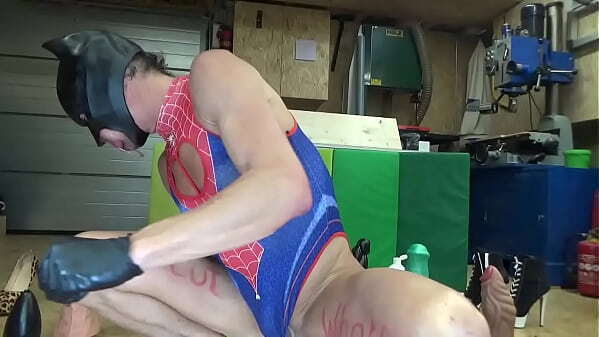 Extremeslut66 spielt ihrem Arschloch