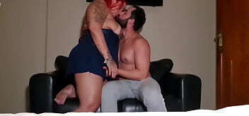 LARGOU O TIGRINHO PARA COMER O RAB&Atilde_O DA CUNHADA