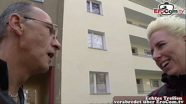 Deutscher sucht sich Stra&szlig_e Frau ficken