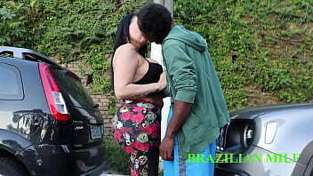 Manobrista fodeu patroa meio (VIDEO COMPLETO RED/SHEER)