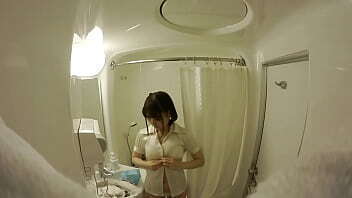 【超貴重】秋葉原の地下アイドルの特典会の様子。顔射ありの裏オプション