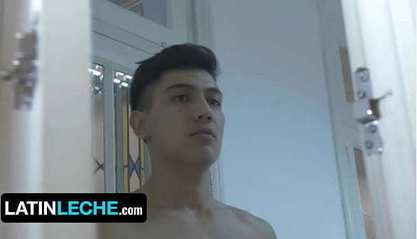 Horny Stud Jonas Matt Takes Rodrigo Santos Huge Latin While Watching Latin Leche