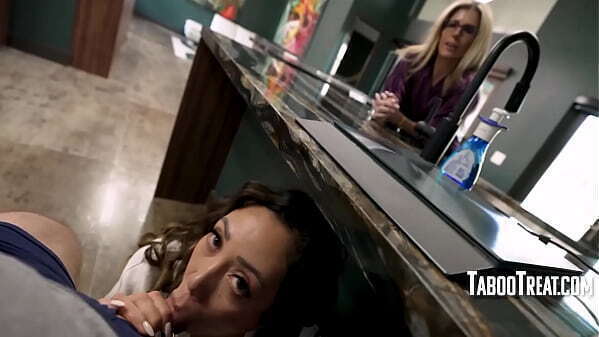 Step Friend Isnt Normal Woman Kaya Knight