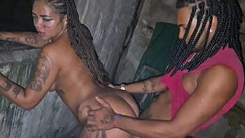 Tatuada Carioca Dando Laje Estranhos Salvador Bahia Joao Safado Larissa Giulia