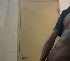 cumming public washroom