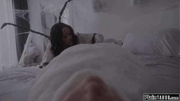 Dont boys know spiders will always their mates