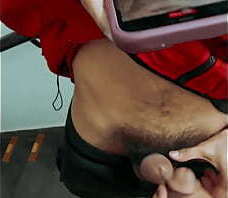 ESCADA 03: Na sa&iacute_da de emerg&ecirc_ncia levei no rabo (trailer)