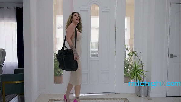 Babysitter Hooks WIth Busty Wife