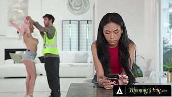 MOMMY'_S Shocked Petite Bianca Bangs Caught Stepmom Danielle Renae Fucking Hung Deliveryman