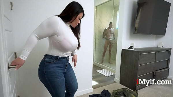 Asian Picks Homeless With BDE, Bathes &amp_ Rides