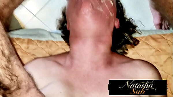 Garganta profunda at&eacute_ vomito