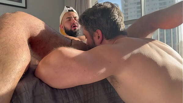 BRINCADEIRA ENTRE PENTELHUDOS