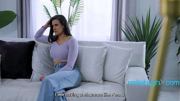 Stepmom Squirts Teen Marking Territory During Divorce