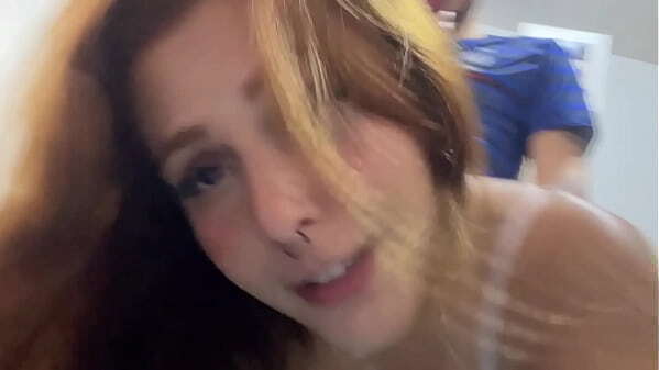 Perdi 50tinha brochei essa puta gorda, agora levar comer sushi