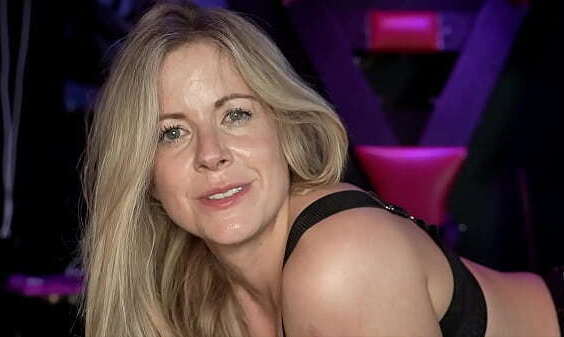 Shadow Whips Alice'_s Before Pounding Soaked Cunt!