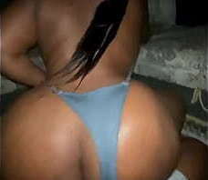 Bastante Ebony Black chica mamada backshots para corrida perfecta