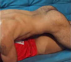 NOVINHO LEVANDO PICA CARAS