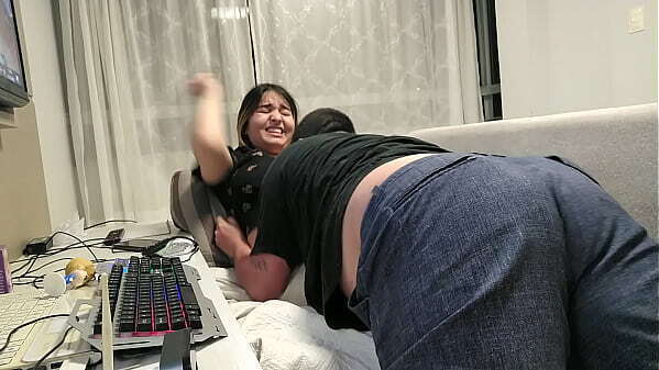 NINFETINHA NOVINHA ADORA SODOMIZAR VELHINHO