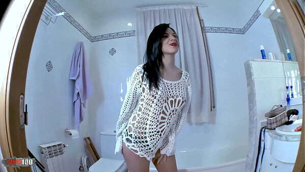 Aris Dark'_s Beach Encounter Turns into Wild Office Romp with Terry Kemaco