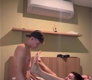 SEMPRE QUIS TWINK. NOVINHO FUDEU GOSTOSO CAPA.