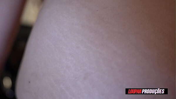 Ninfetinha deliciando tomando leitada boca Alice Drumond Produ&ccedil_&otilde_es