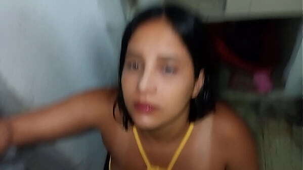 Cu&ntilde_ado convence arrodilla para chuparle polla, mete habitacion folla duro compasion enorme polla abri&oacute_ toda vagina