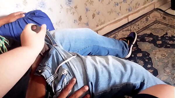 Amigo Hetero Ficou Duro Acabou Comendo Parte (COMPLETO SHEER RED)