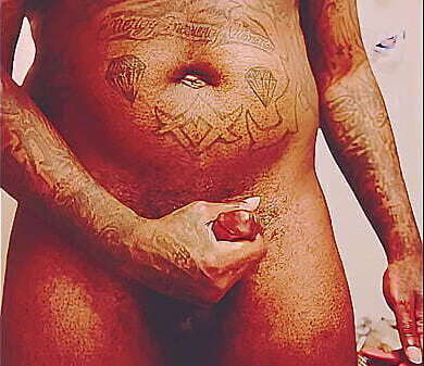 Wide black blow&rsquo_s pussy stuffer