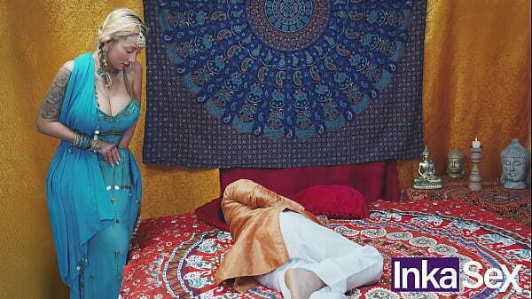 Chudai Vatsiana observa relata como Madrastra follada realiza trio.