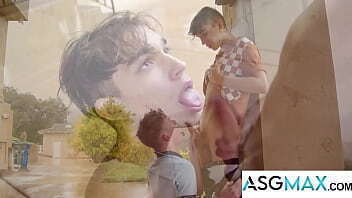 Avery Jones Locks'_ Sizzling Outdoor Twink Encounter