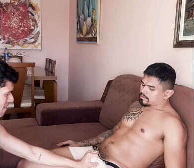 dominado macho gostoso