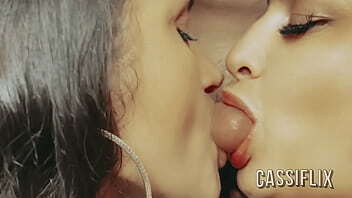 voc&ecirc_ n&atilde_o gozar vendo video voc&ecirc_ deve procurar medico. Chupada deliciosa duas bocas Completo Cassiflix