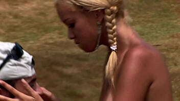 latina teen fucking outdoor