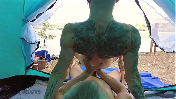 couple guys have wild public beach, causing vacationers react aggressively them