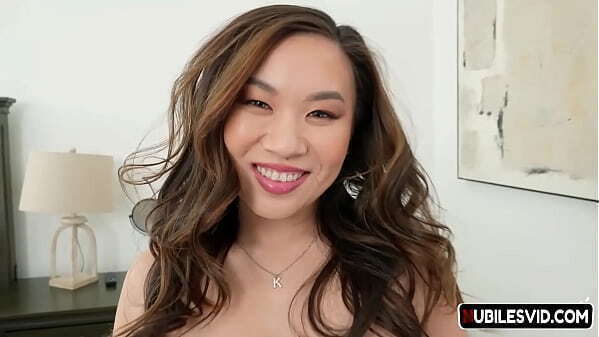 Little Asian Princess Kimmy Kimm Gets Cumpie