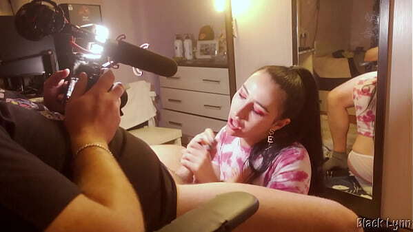 Vape Blowjob From Stunning Cocksucker Black Lynn