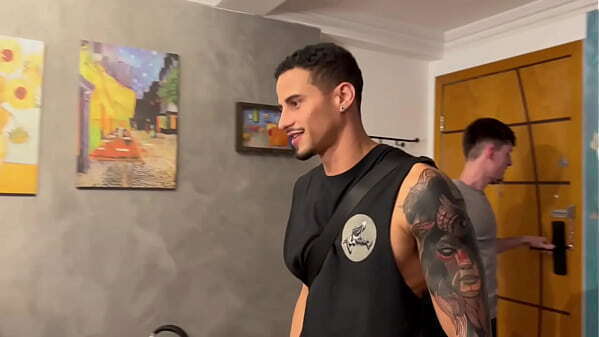 CONTRATARAM AULAS PARTICULARES ACABEI COMENDO MEUS ALUNOS.