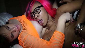 Katana&rsquo_s Curvy Bounces Rome Slams Tight Cunt 3some!