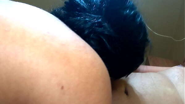 Alice Lemes giving great blowjob.