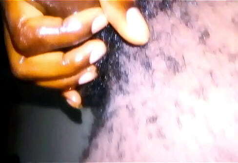 super petite princesse fait baiser Romulus.