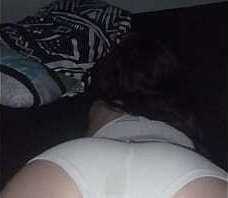 Sexo casero habitaci&oacute_n hermanastra lesbiana cachonda