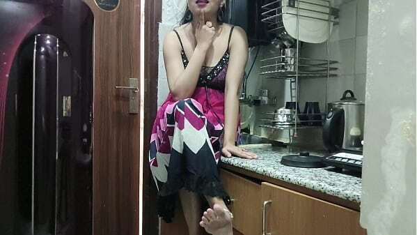 seduced SAALI'_S sexy body fucked pussy Hindi audio