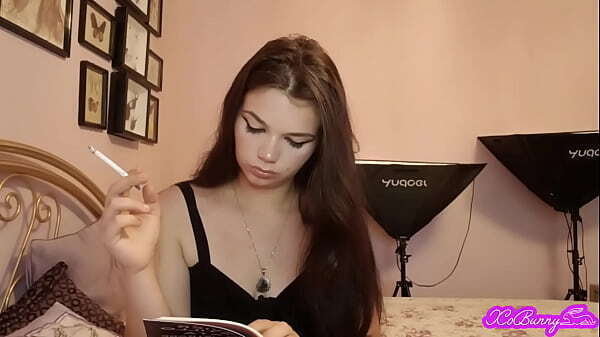 Mistress Bunny Smoking ignoring