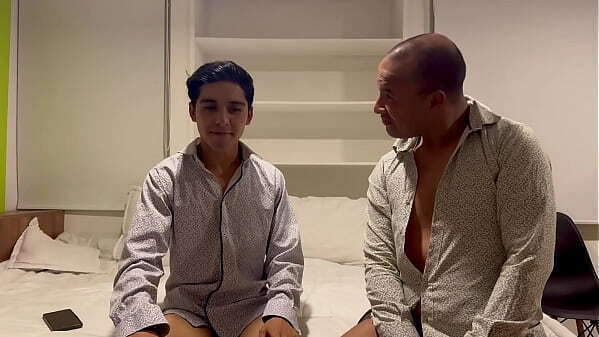 joven nunca hab&iacute_a probado gran verga como tiene discapacitado